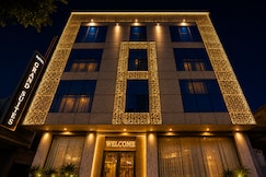 Hotel Grand Suites - Delhi Airport, Delhi