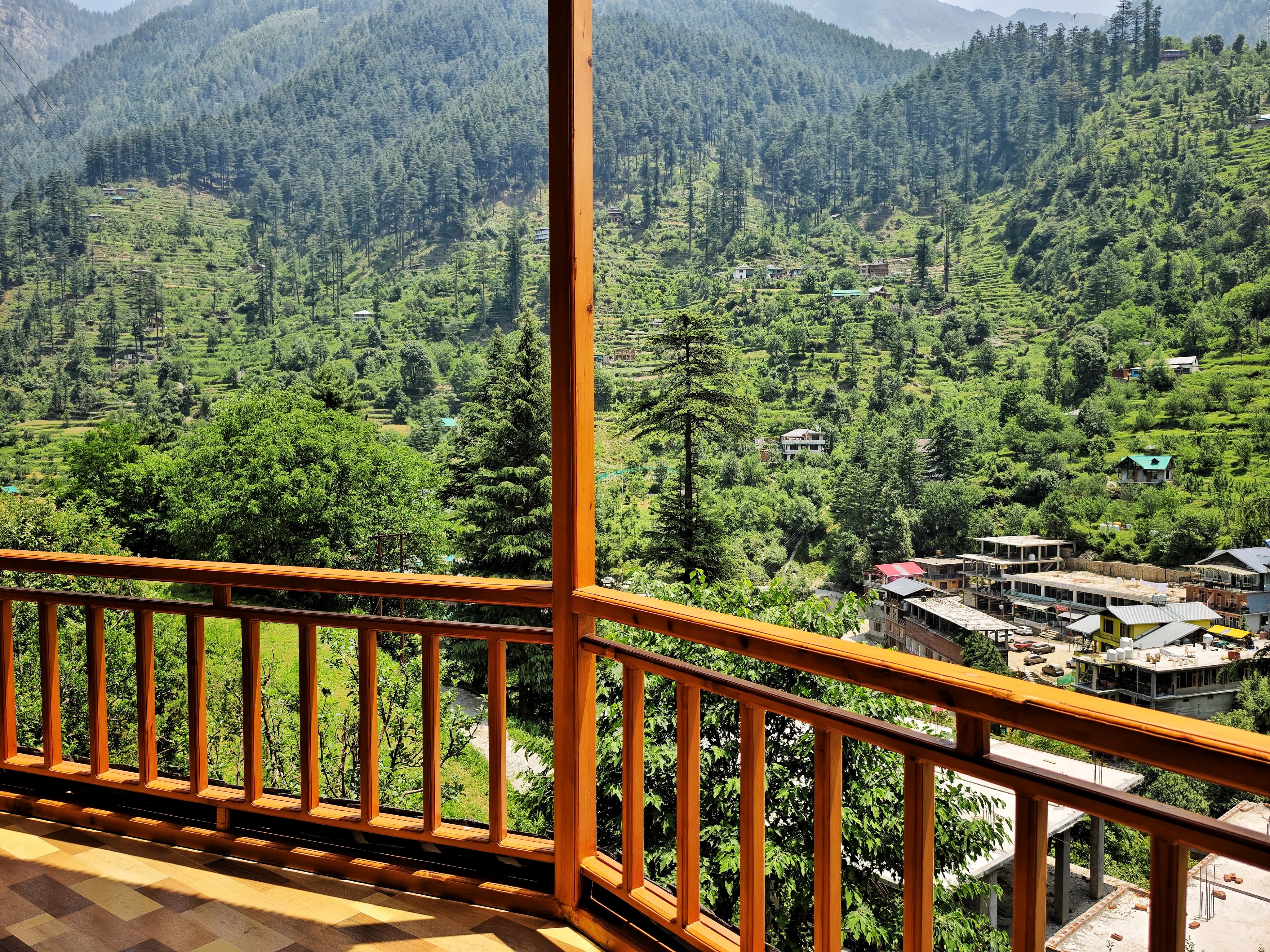 Jibhi Dreams - Tap to explore photos