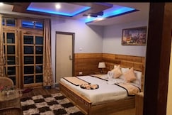 Pradhan hotel Mirik, Mirik