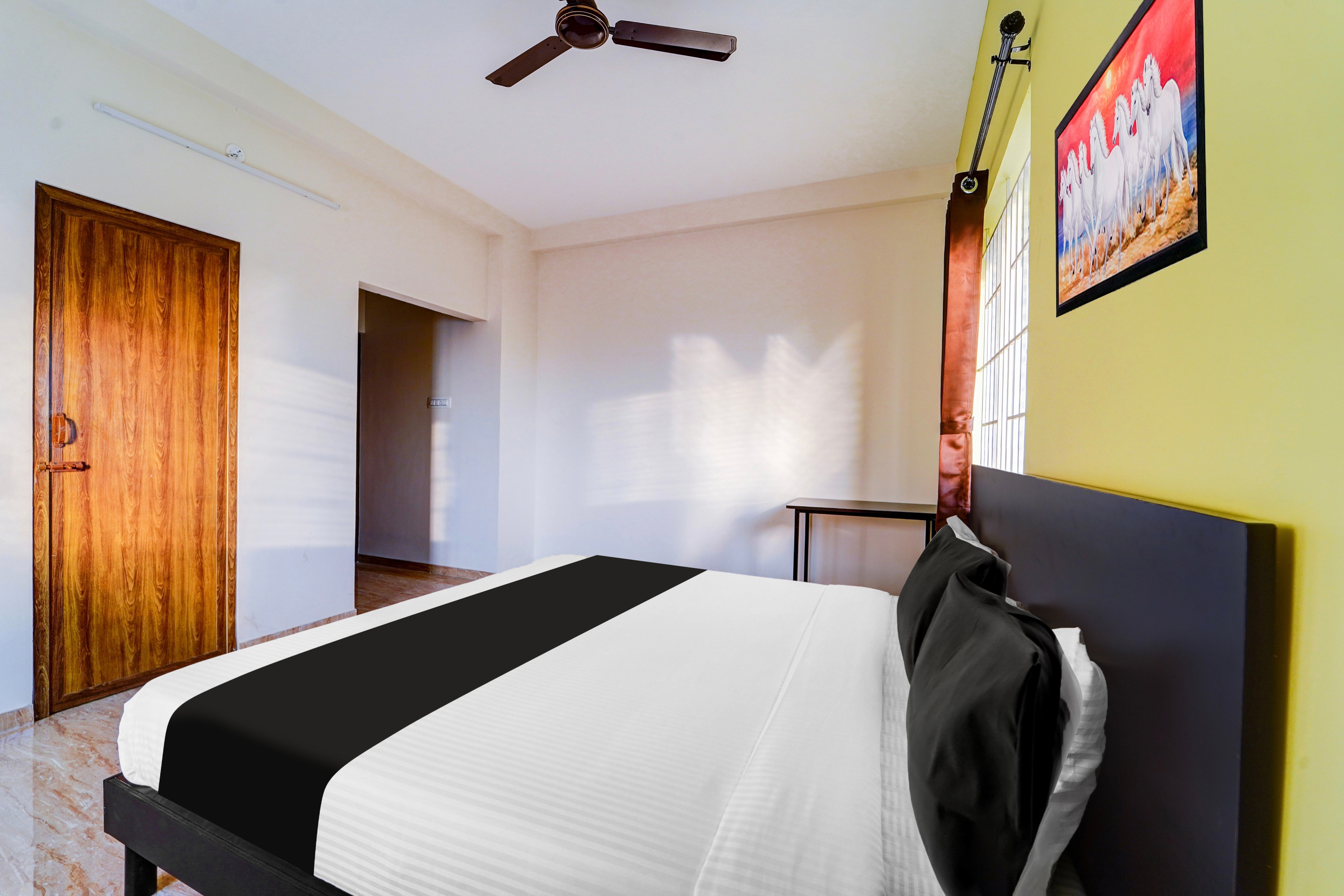 Hotel O Sri Saro Residency - Tap to explore photos