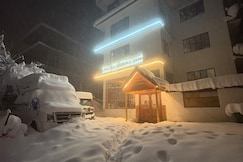 Hotel Suraj Inn, Manali