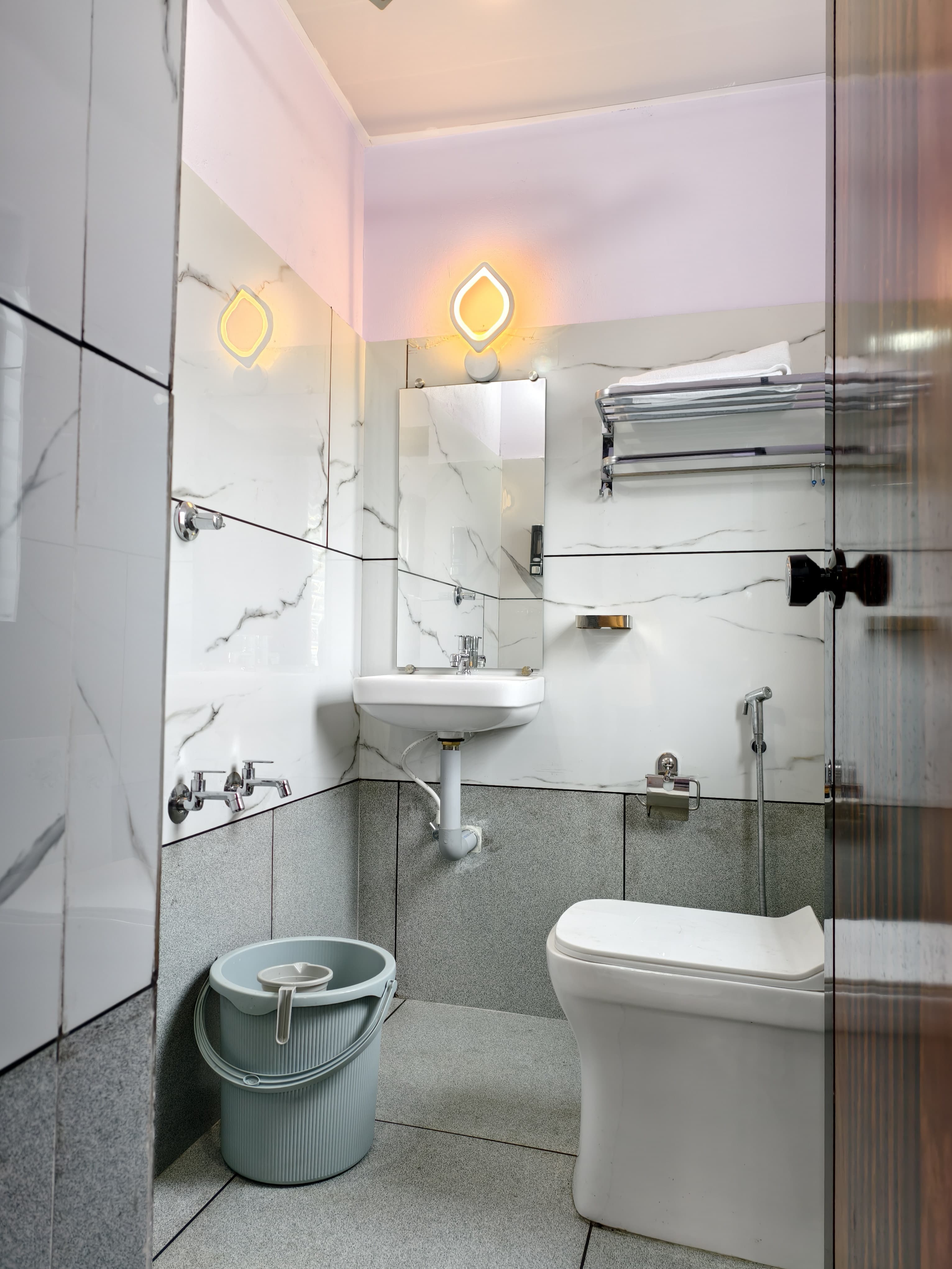 Madayi Residency - Tap to explore photos