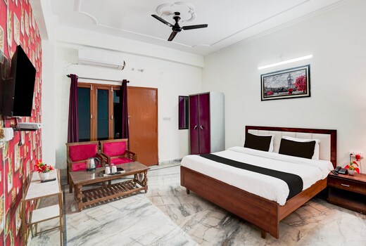 Hotel O AK PALACE INN