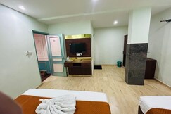 Raasaa Grand Rooms, Bangalore