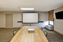 Hampton Inn by Hilton Detroit/Madison Heights/South Troy, Genesee