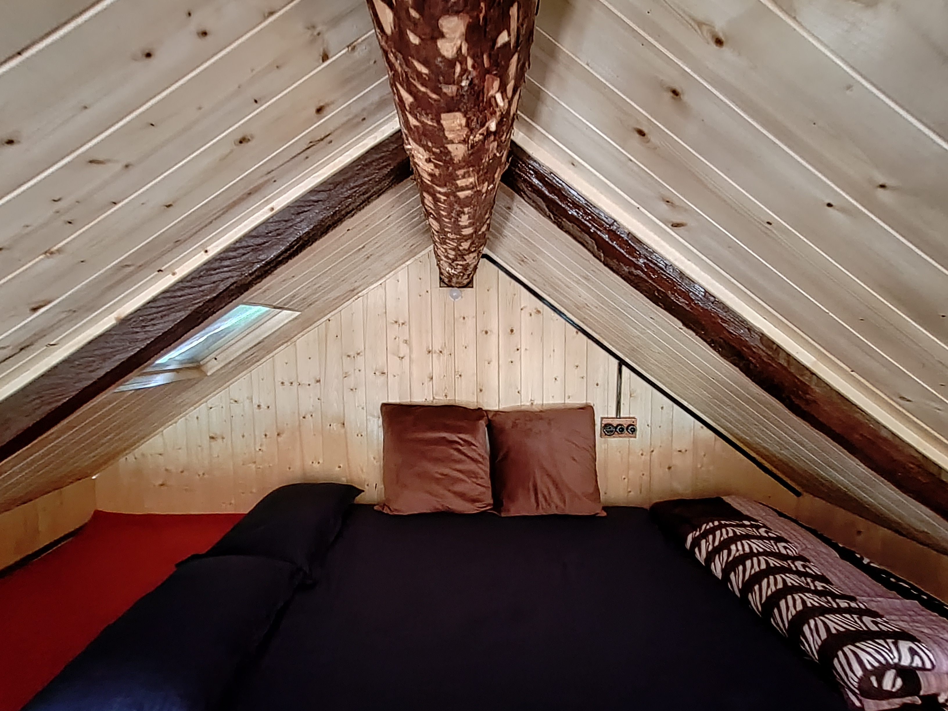 The Great Escape | Rooms in a Homestay - Tap to explore photos