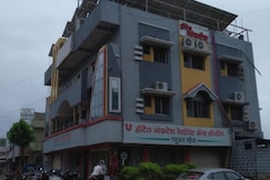 Venkatesh Lodge, Basmat