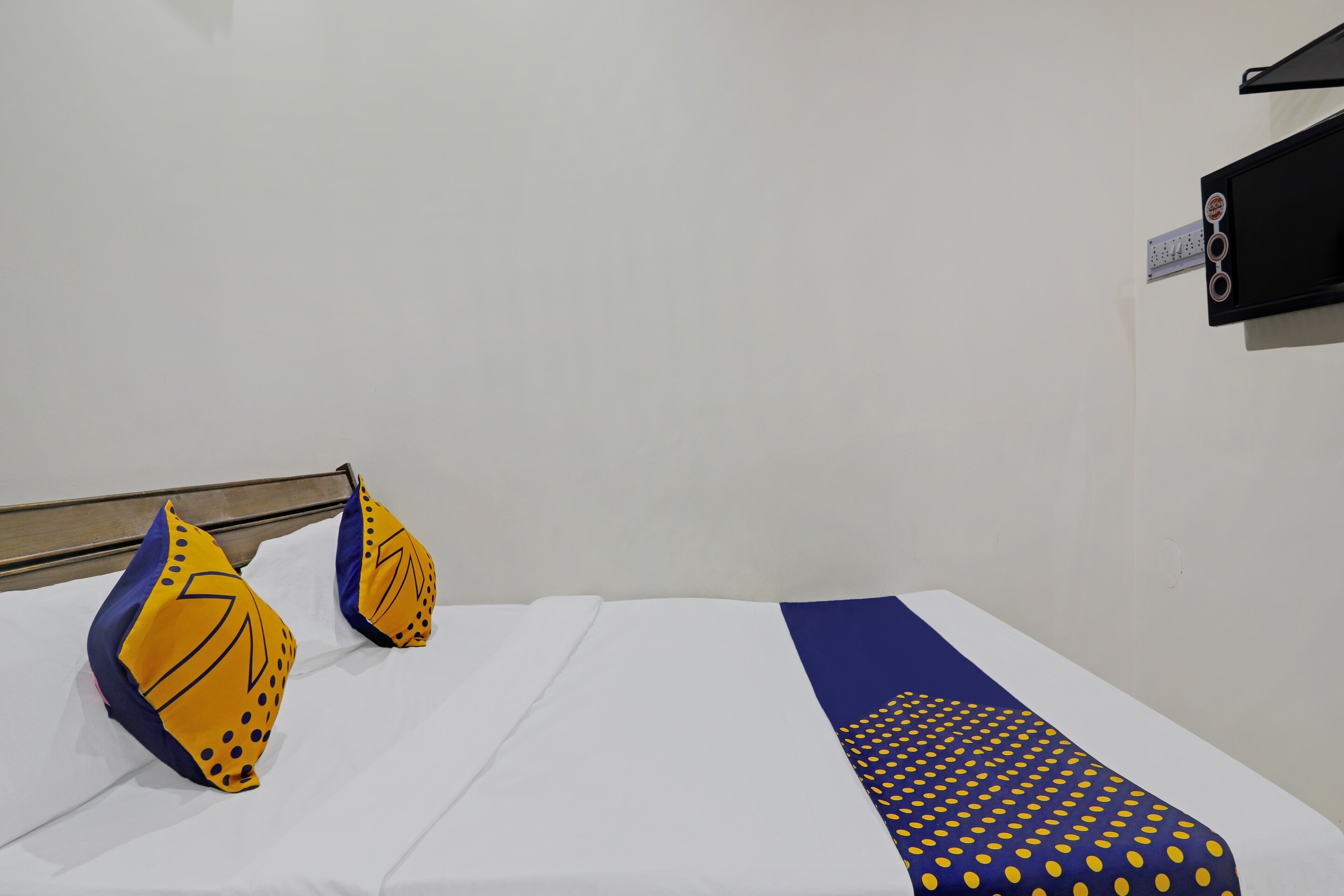 Hotel O New Panchavati Residency Hotel - Tap to explore photos