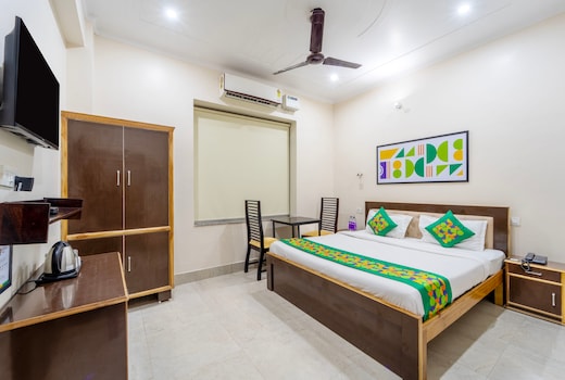 Treebo AK Residency , Tapovan
