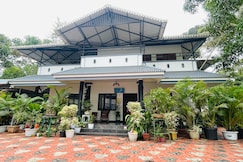 Vintage Farm House and Treehouse, Thekkady
