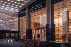 The Grand Fourwings Convention Hotel, 