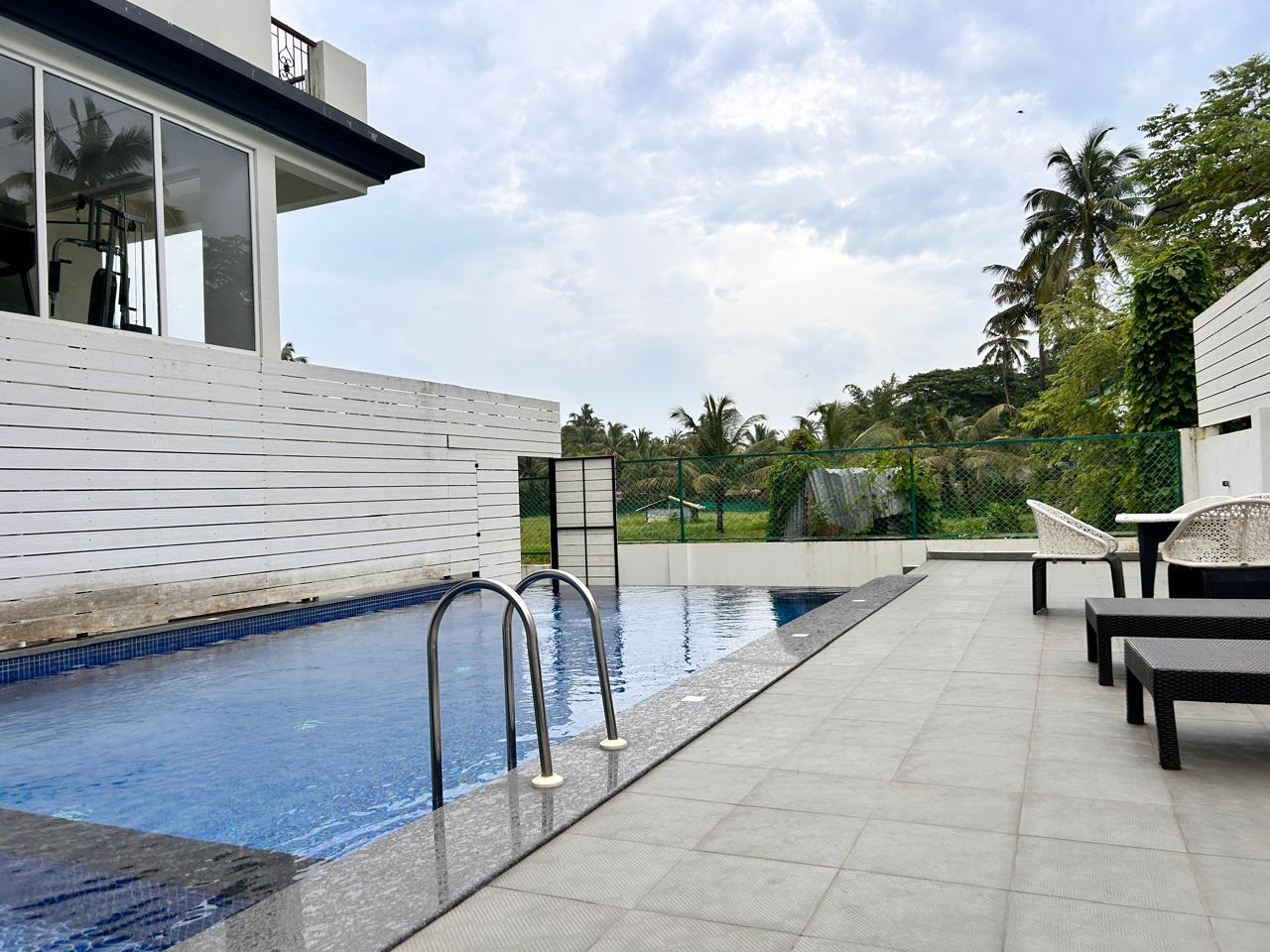 Coral Stays Casa Del Sol 1bhk in Calangute - Tap to explore photos