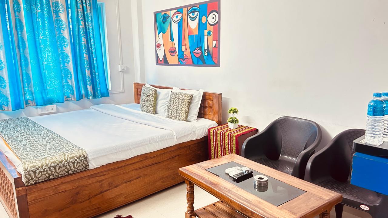 Santi Villa Homestay. - Tap to explore photos