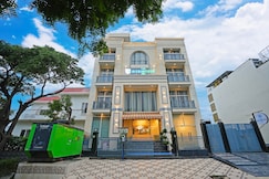The Riverstone Inn, Greater Noida