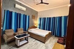 The Kumbh Casa Homestay, Prayagraj