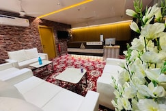 HOTEL PRISM, Mahemdavad