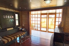 'Heavenwood Heritage Hotel By Urban Inn Resorts', Srinagar