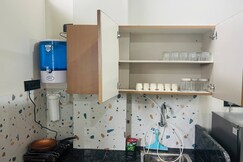 Luxurious studio Star Square Couple Friendly Family, Indore