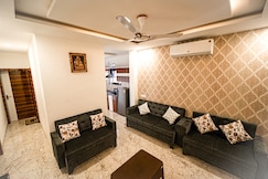 Staeg Cozy Penthouse 2BHK, Indore
