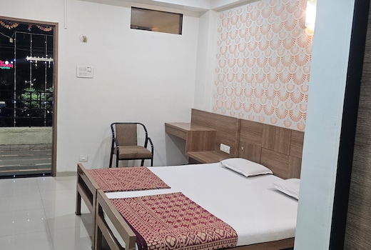 Hotel Shradha