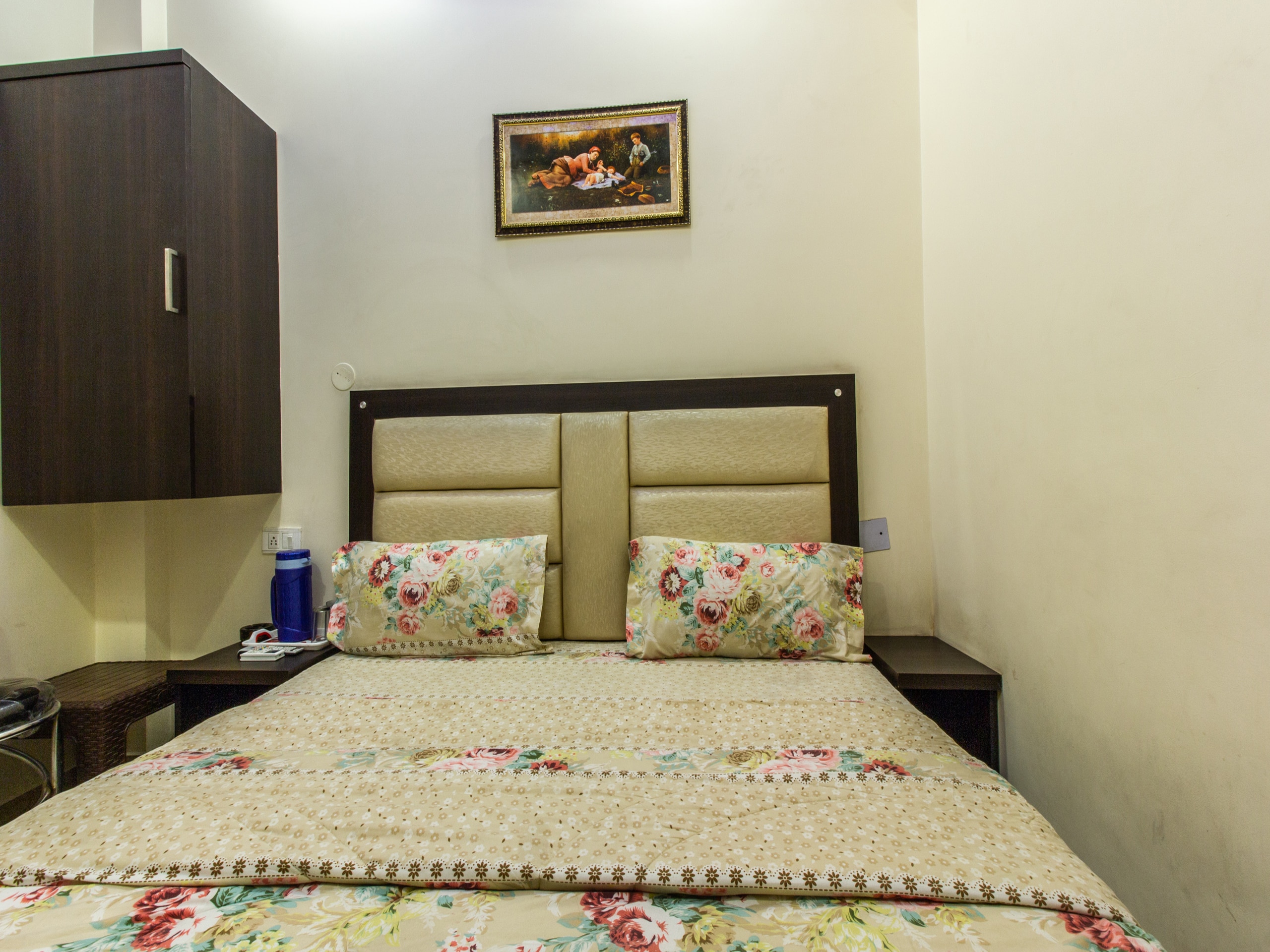 Hotel Chohan Residency - Tap to explore photos