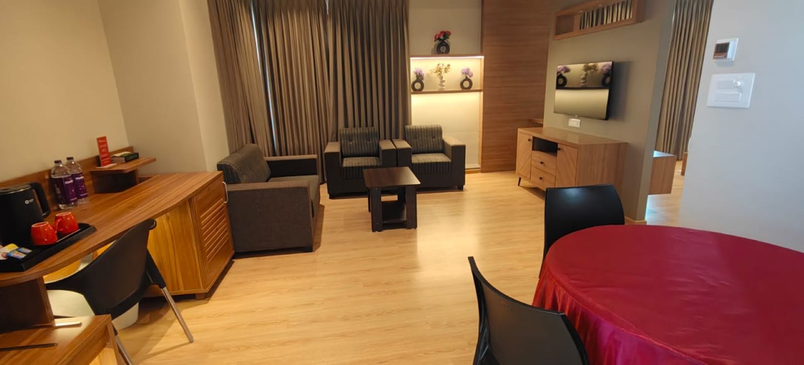 Hotel Krystal 2