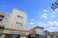 Hotel Sharda Grand, Ujjain