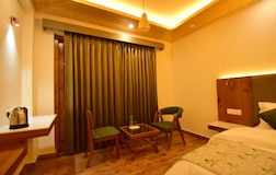 Mountain King Room with Balcony 