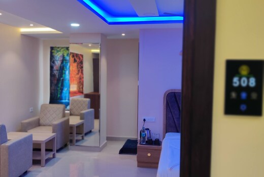 HOTEL RAVILA GRAND
