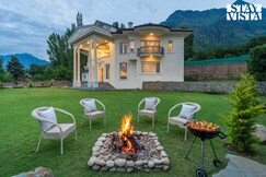 StayVista at Charm @ Palais Vienna, Srinagar