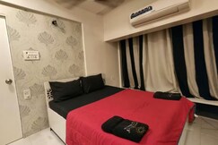 Ivy Aura | Pvt 1 Bhk | Opp Oshiwara Metro Station, Mumbai