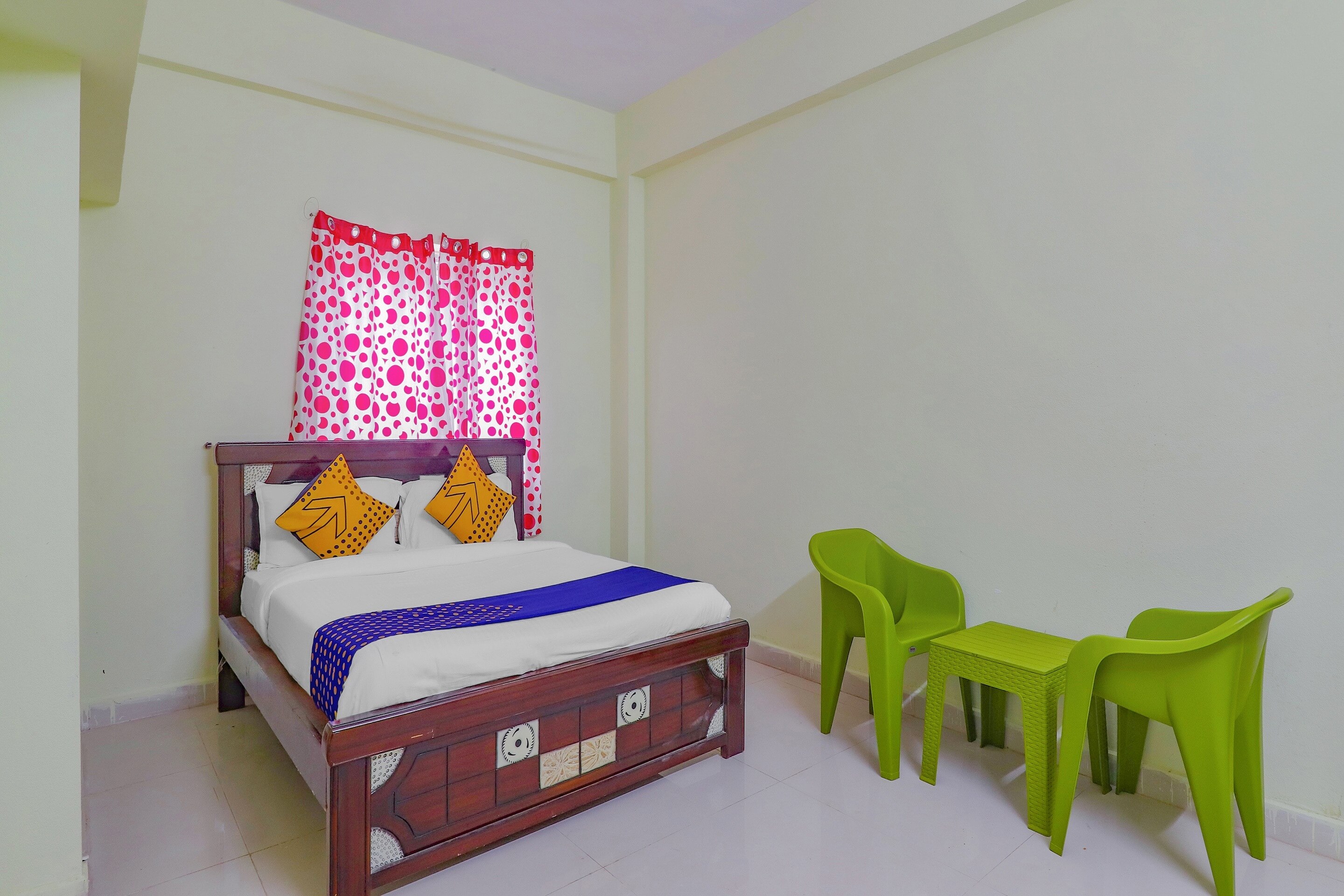Hotel O Sri Residency - Tap to explore photos