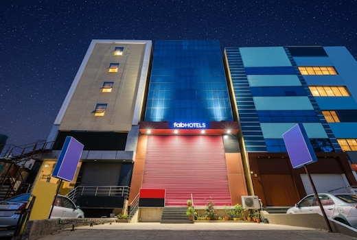 FabHotel Galaxy Suites