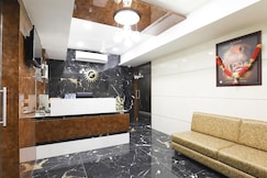 Hotel A Seven, Kalol