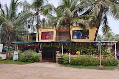 Sekshi Beach Resort, Malvan