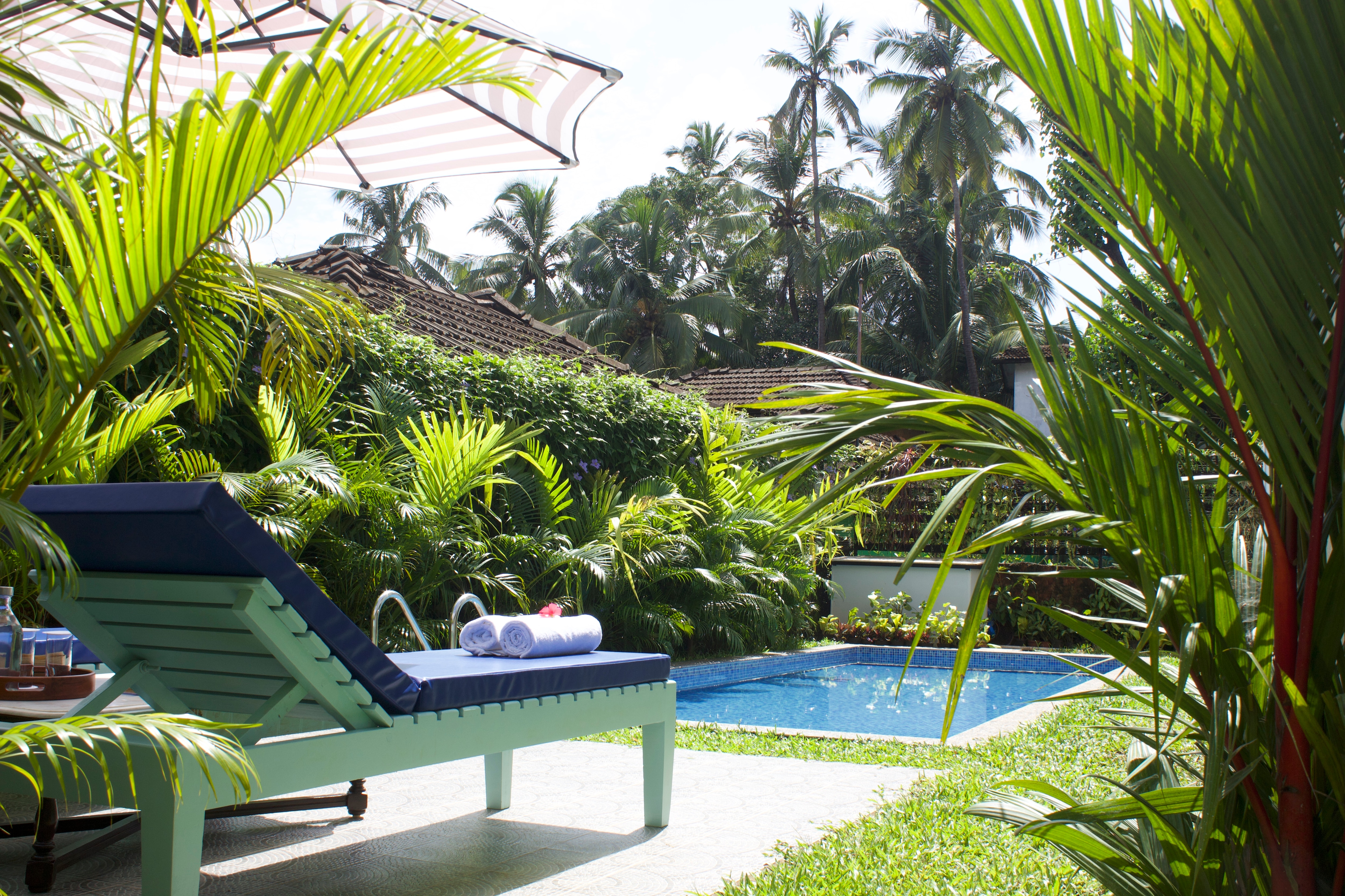 Luxury Goan Villa:  Independent- Serviced- Private Pool - Tap to explore photos