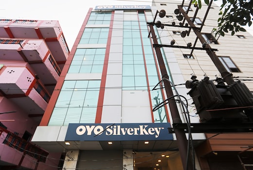 HOTEL SILVERKEY NEAR LIC BUILDING MAIN RD KHODA NEXT TO SHYAM OIL