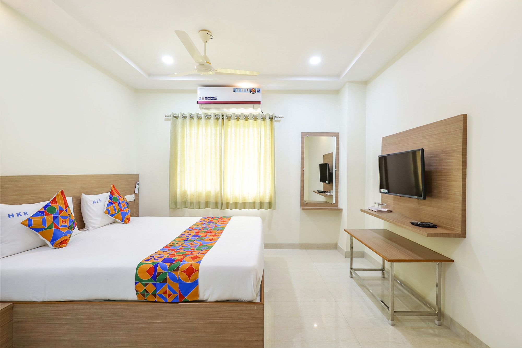 FabHotel Karthikeya Residency - Tirupati Bus Stand - 900m - Tap to explore photos