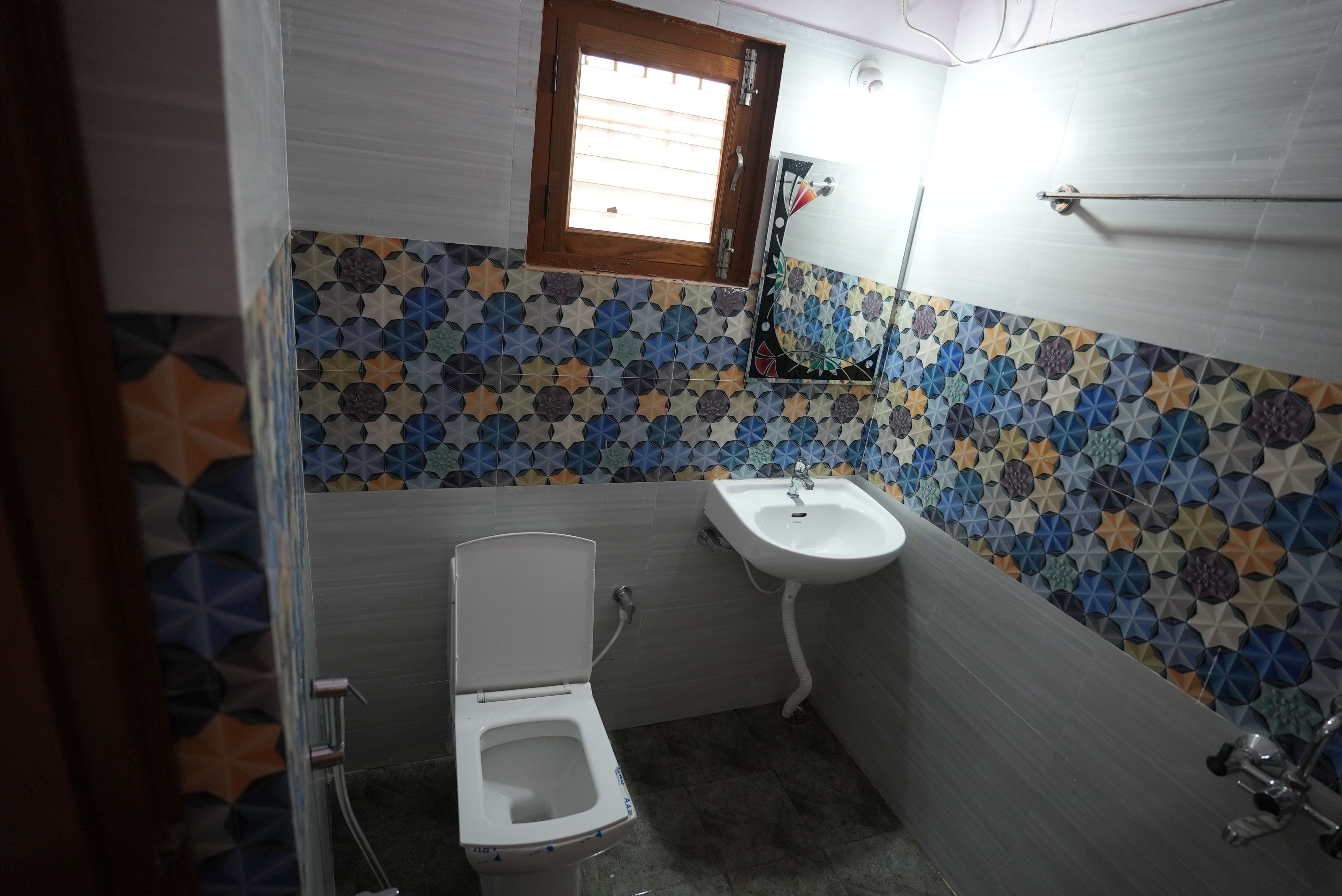 Shakuntala Resort - Tap to explore photos
