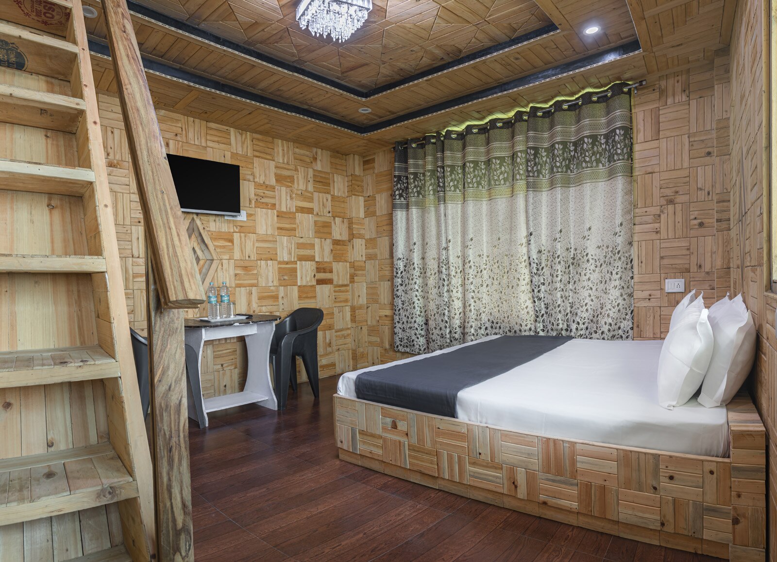 Forest Nest Homestay | Rooms & Guided Treks - Tap to explore photos