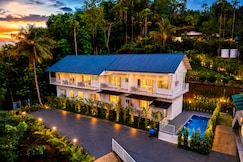 Ice Cliff Pool Resort Munnar By VOYE HOMES, Munnar