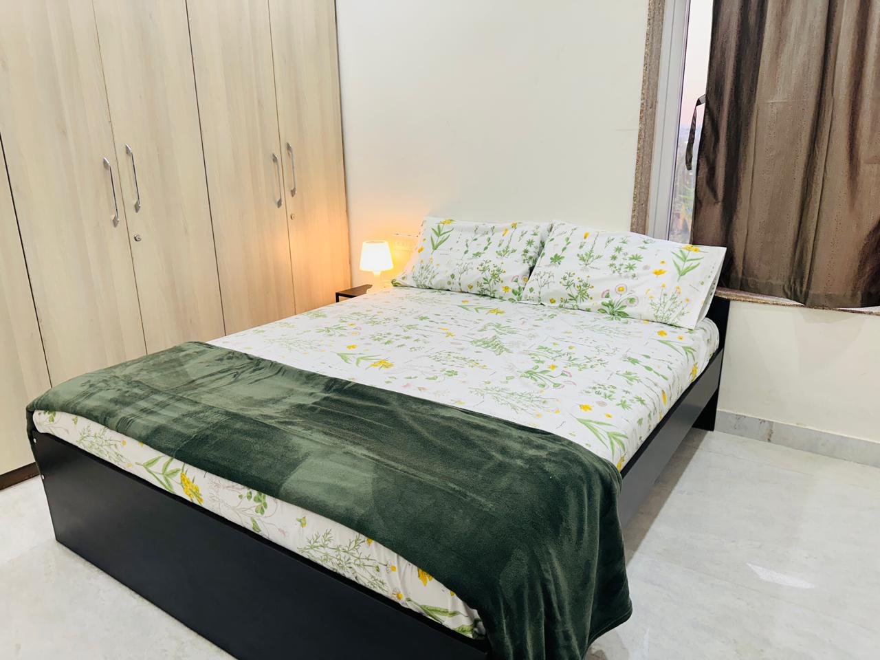 Beautiful 1bhk Near Hitech city Aig Kims - Tap to explore photos