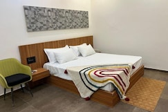 HOTEL KARNAVATI, Chittorgarh