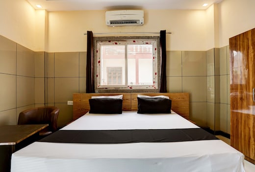 Hotel O 7
