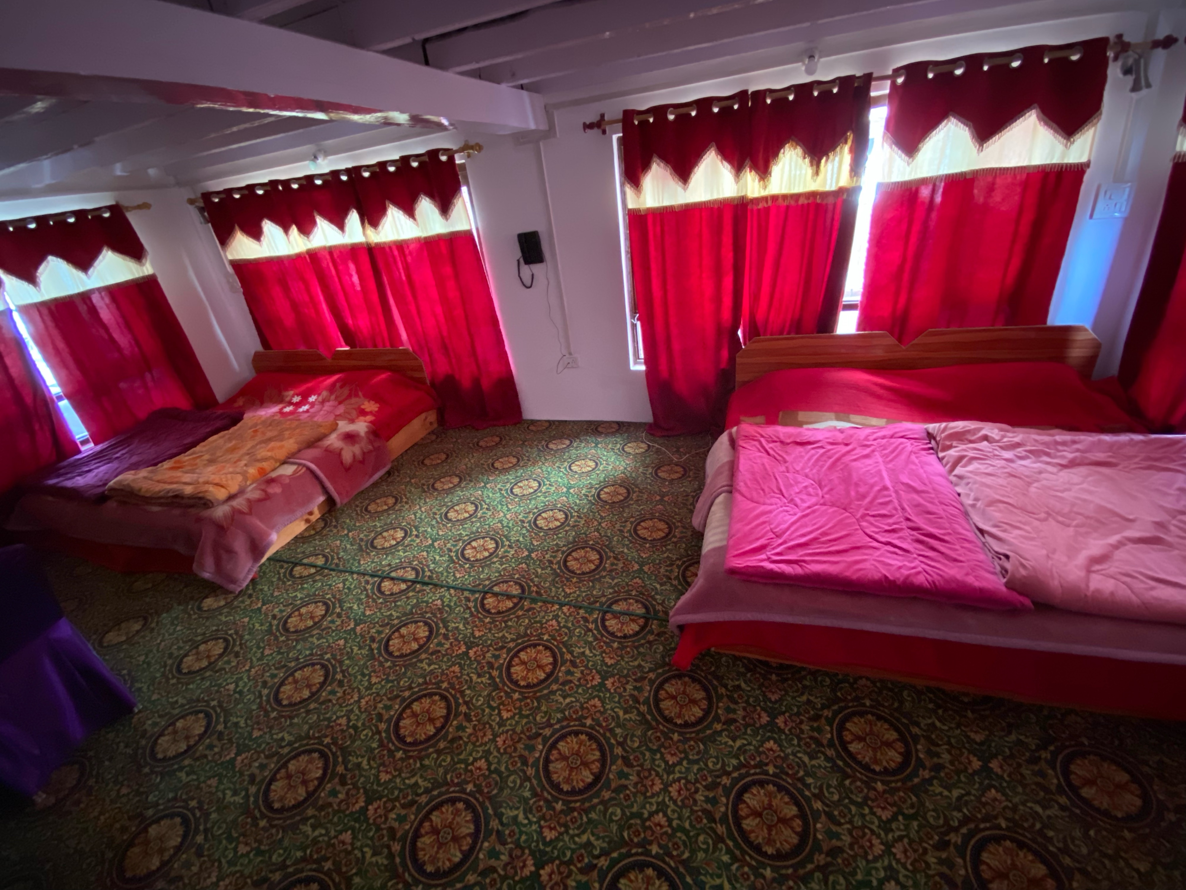 Angel's Inn Pahalgam - Tap to explore photos