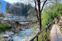 Hotel River View, Manali
