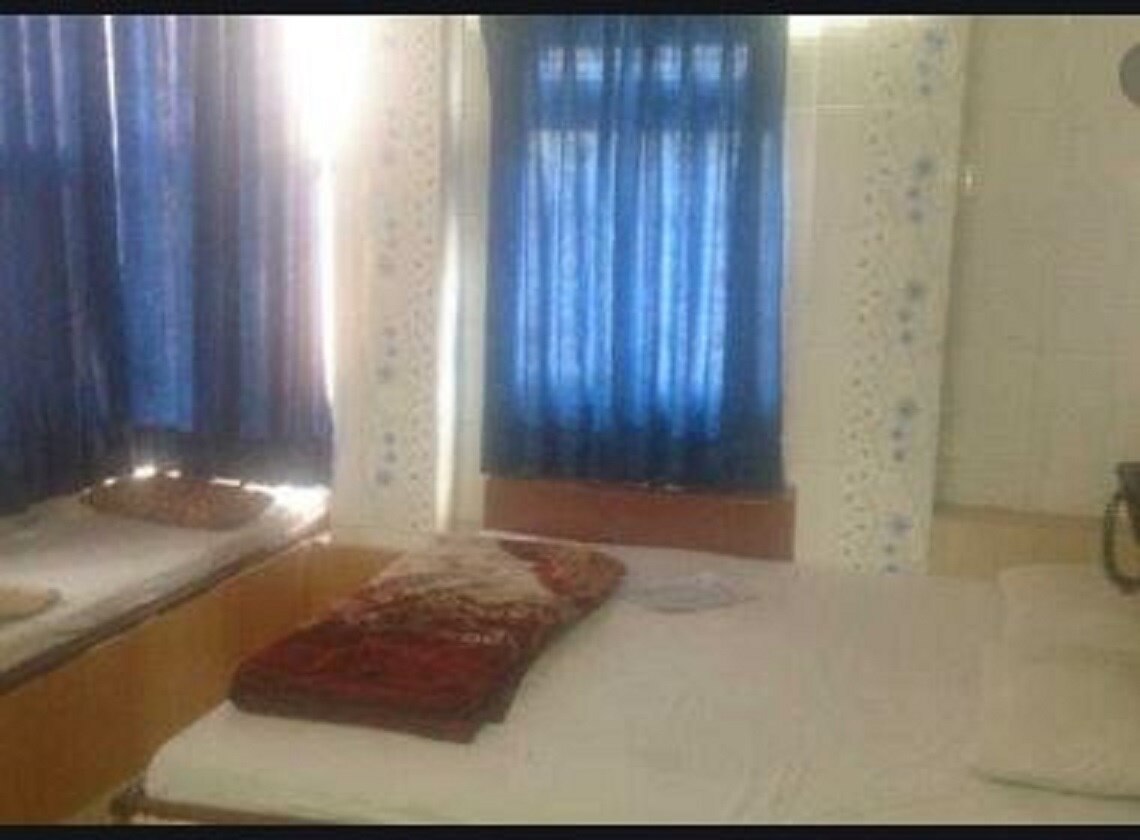 hotel khwaja darbar - Tap to explore photos