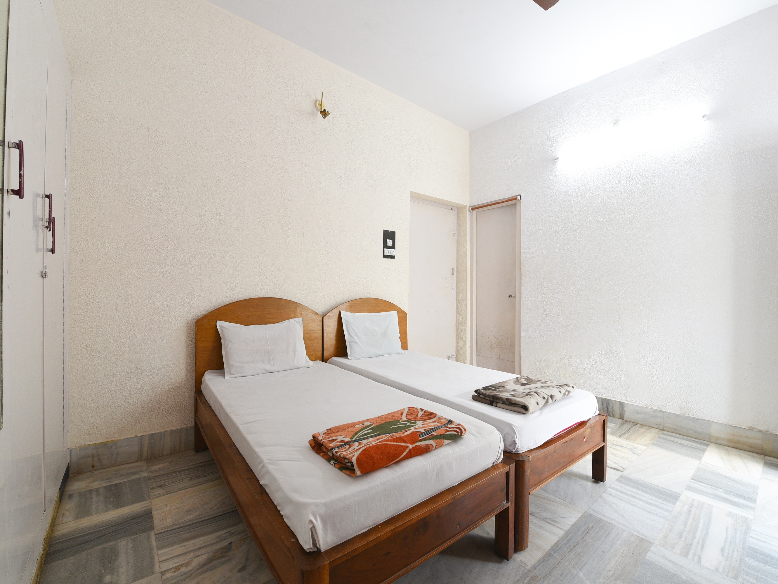 Rajahamsa Guest House - Tap to explore photos