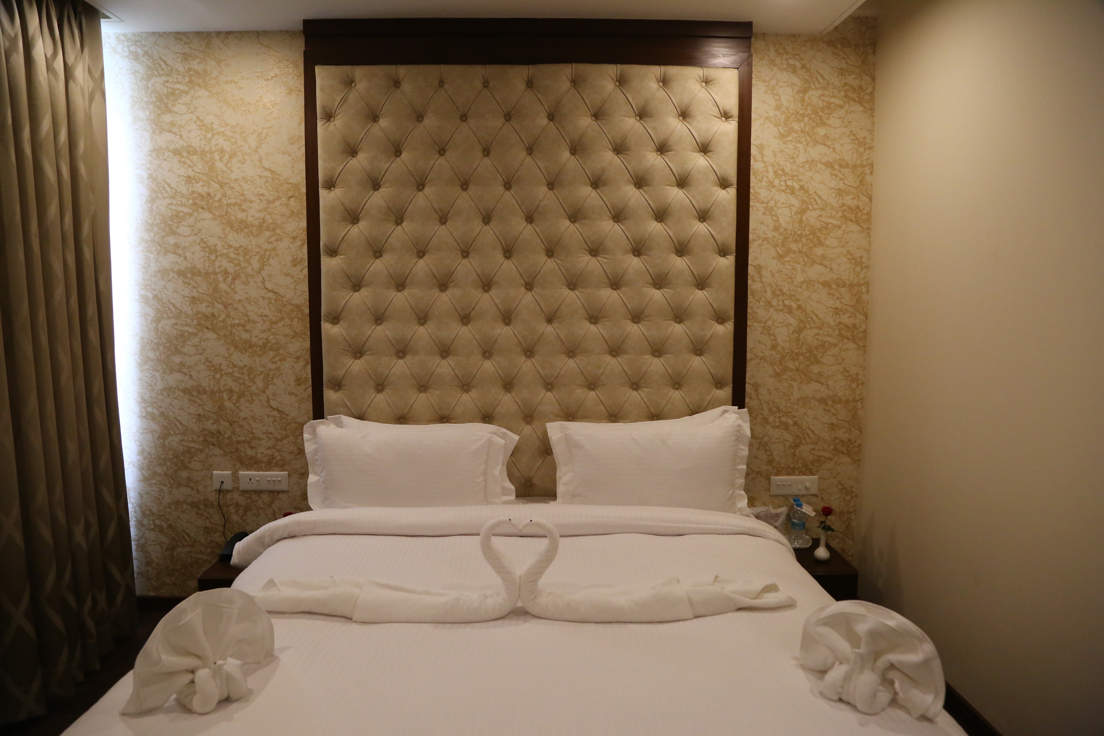 Hotel Vikram Palace - Tap to explore photos