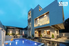 StayVista at Amara Palms, Igatpuri